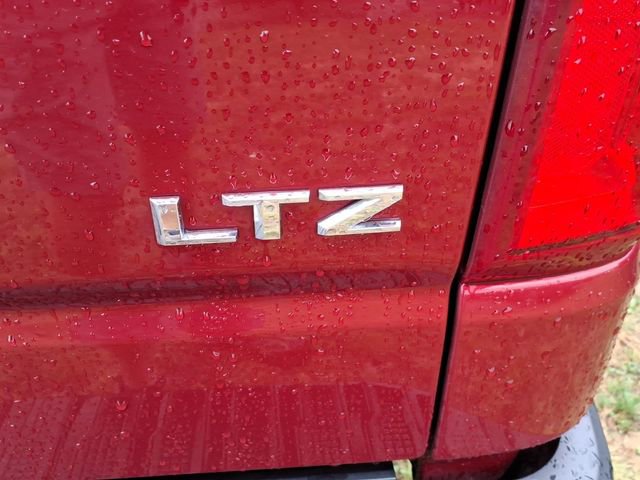 Used 2019 Chevrolet Silverado 1500 LTZ w/ LTZ Premium Package AWD/4WD image 11
