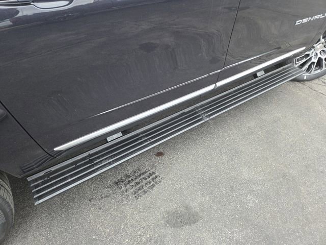 New 2026 GMC Yukon XL Denali w/ Sun & Power Step Package image 22