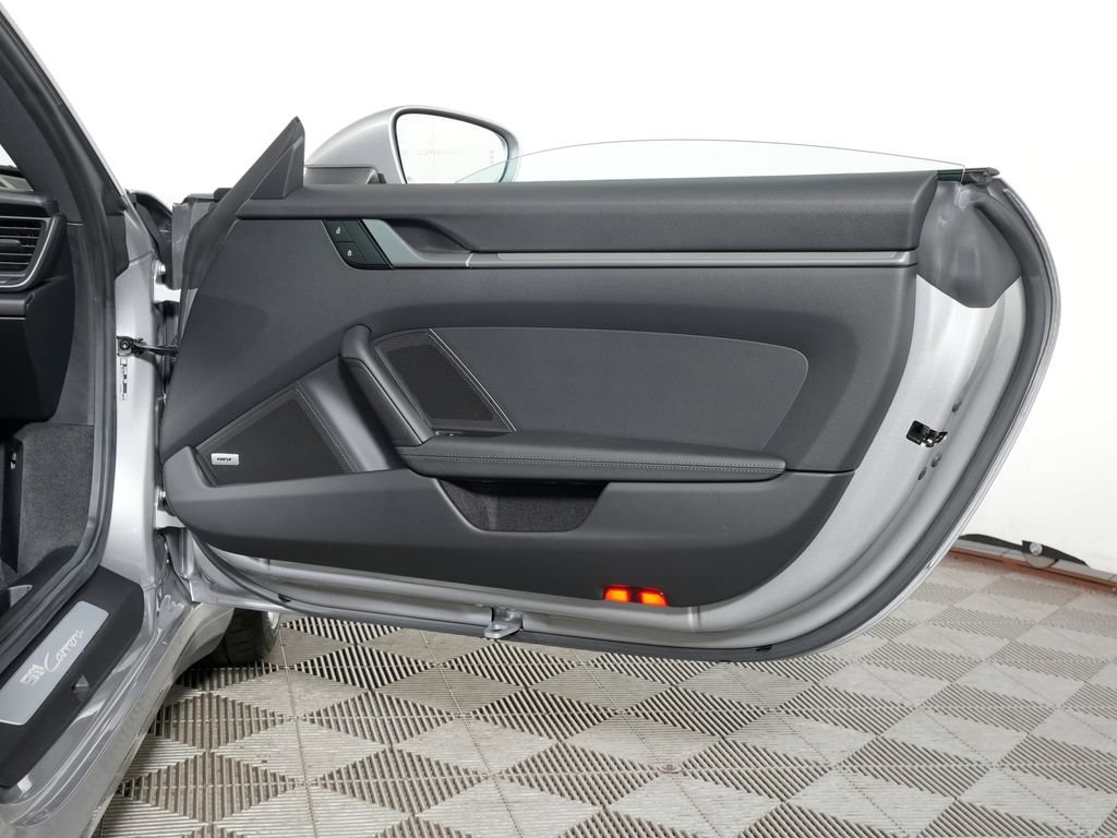 Certified 2024 Porsche 911 Carrera RWD image 39