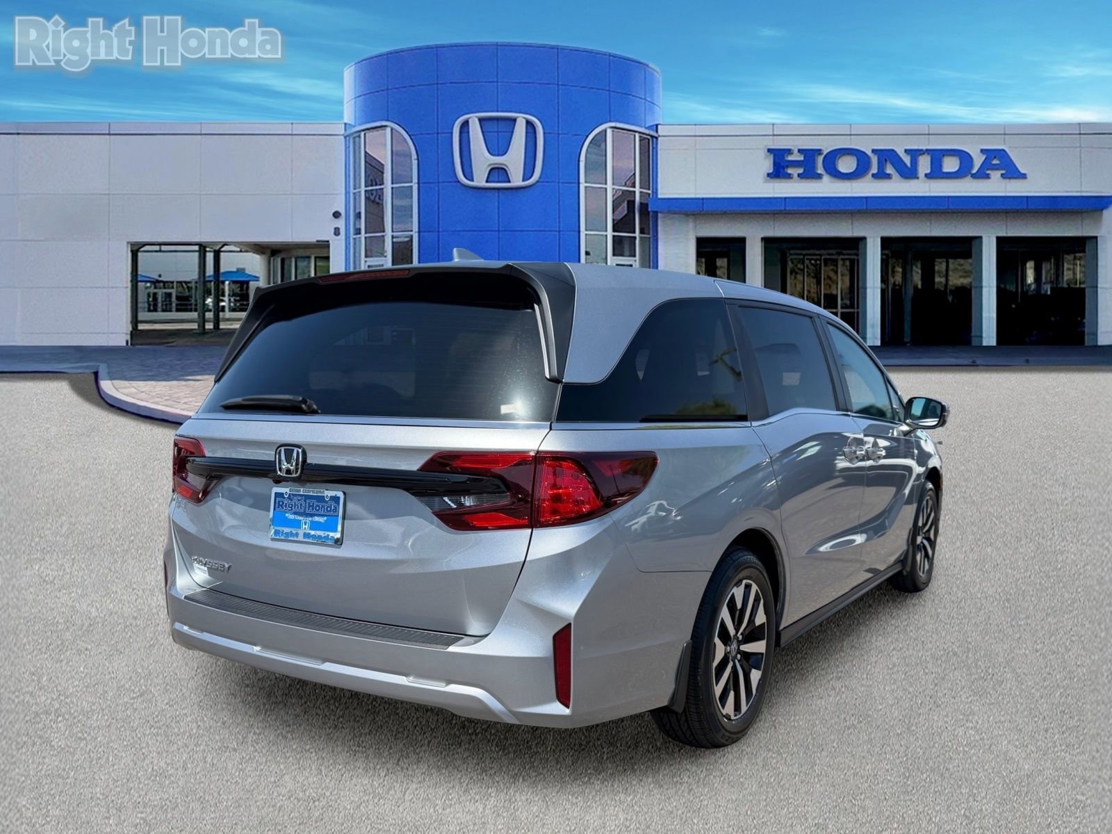 Used 2026 Honda Odyssey EX-L image 8