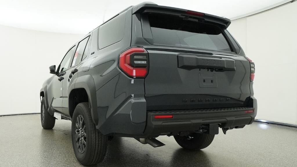 New 2026 Toyota 4Runner SR5 RWD image 22