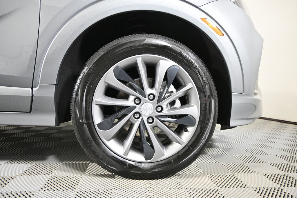 Used 2023 Buick Encore GX Select w/ Sport Touring Package image 11