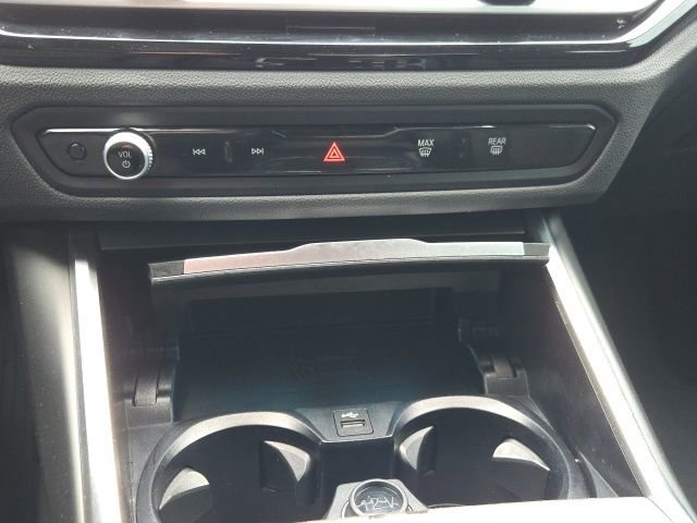 Used 2023 BMW 330i xDrive Sedan w/ Driving Assistance Package image 16
