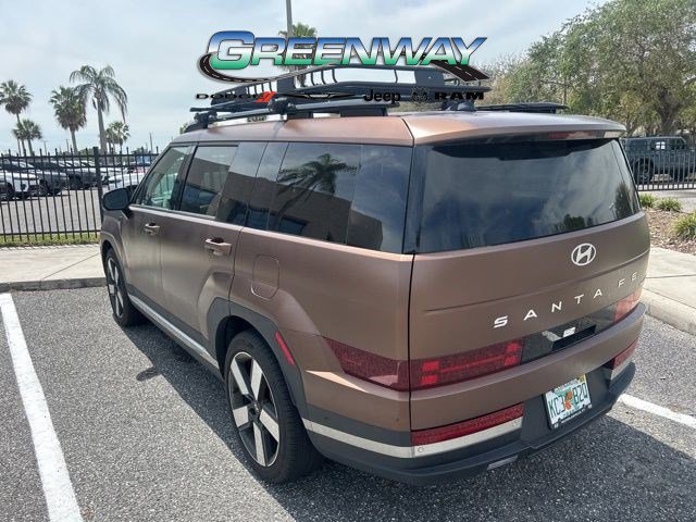 Used 2024 Hyundai Santa Fe Limited image 5