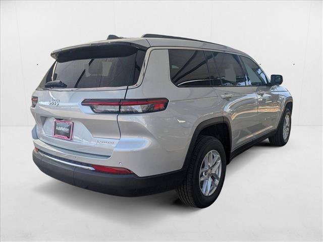 New 2025 Jeep Grand Cherokee L Laredo w/ Luxury Tech Group I AWD/4WD image 14
