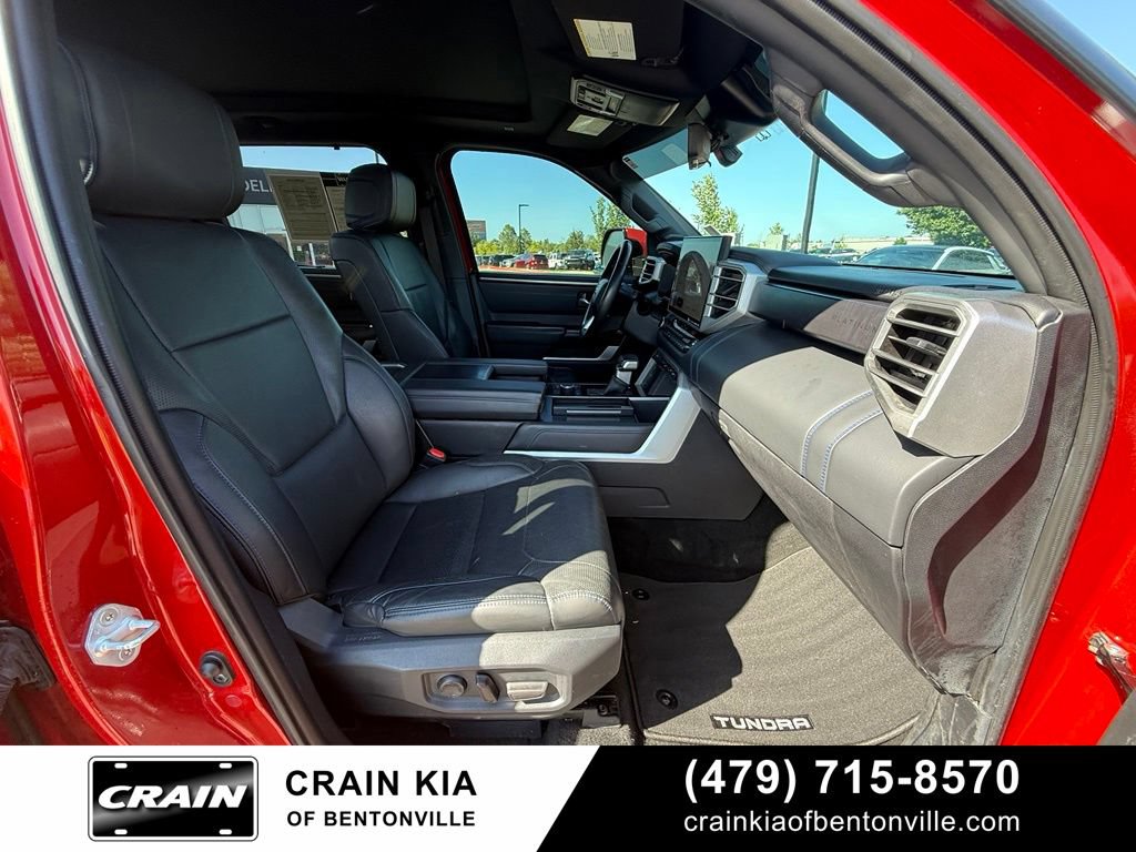 Used 2024 Toyota Tundra Platinum AWD/4WD image 33