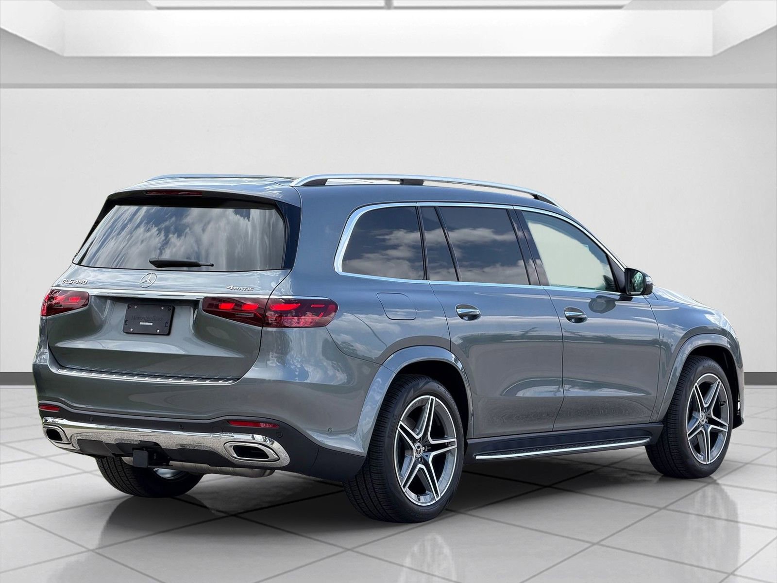 New 2026 Mercedes-Benz GLS 450 4MATIC image 3