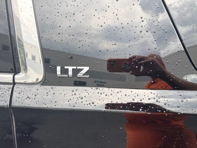 Used 2016 Chevrolet Suburban LTZ AWD/4WD image 42