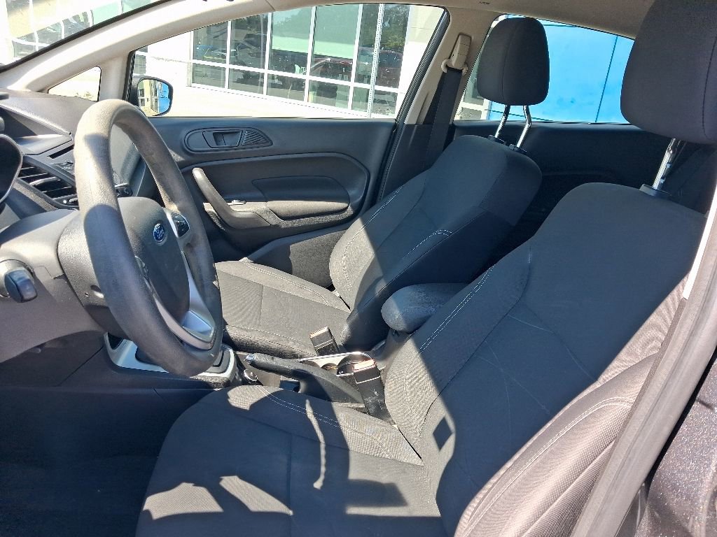 Used 2019 Ford Fiesta SE FWD image 10