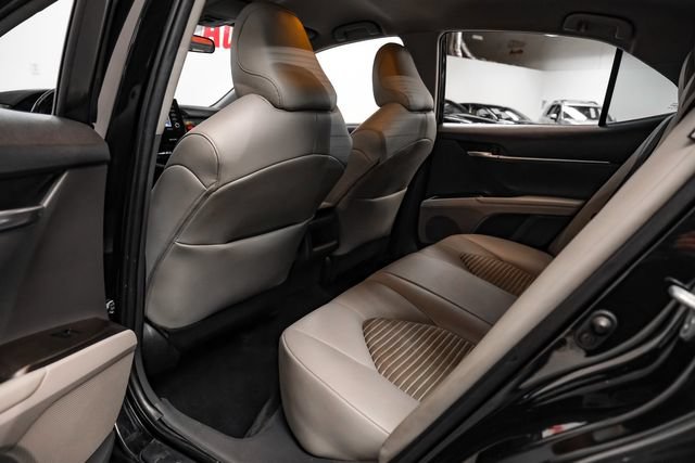 Used 2022 Toyota Camry SE FWD image 33
