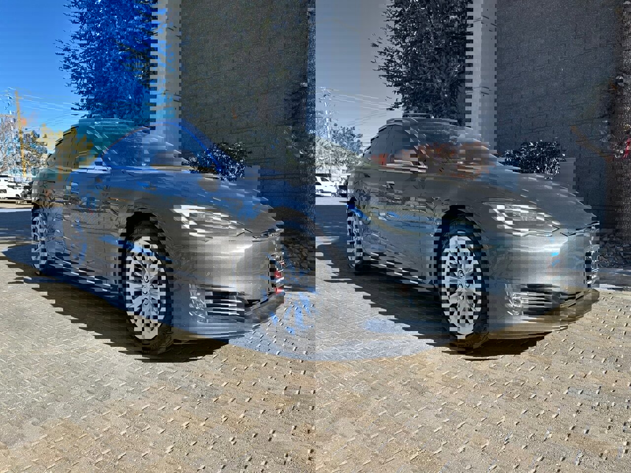 Used 2016 Tesla Model S P90D