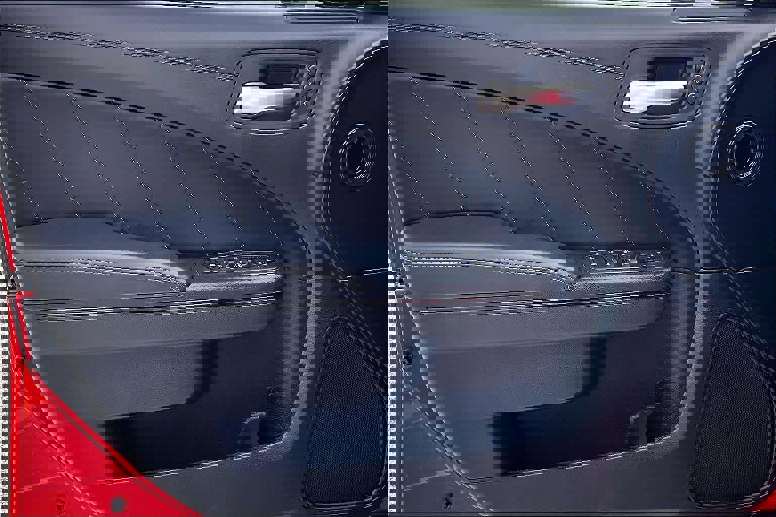 Used 2022 Dodge Charger R/T w/ Plus Group image 22