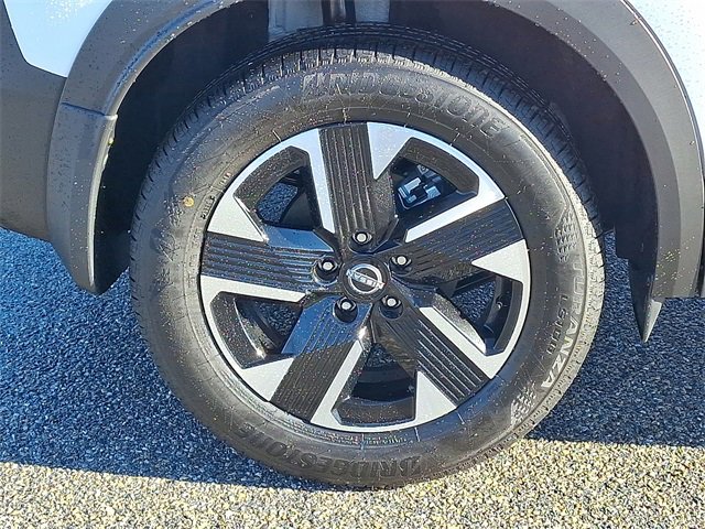 New 2026 Nissan Kicks SV w/ Cold Weather Package image 8