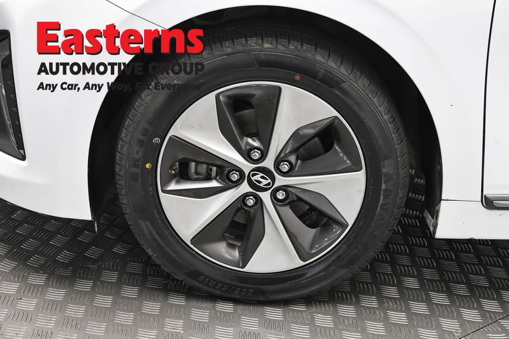 Used 2019 Hyundai Ioniq Electric FWD image 32
