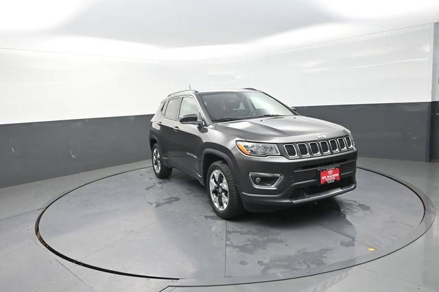 Used 2021 Jeep Compass Limited image 22