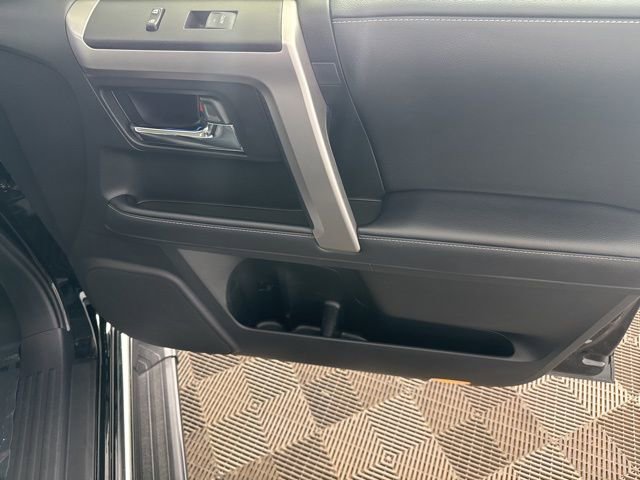 Used 2024 Toyota 4Runner Limited image 22