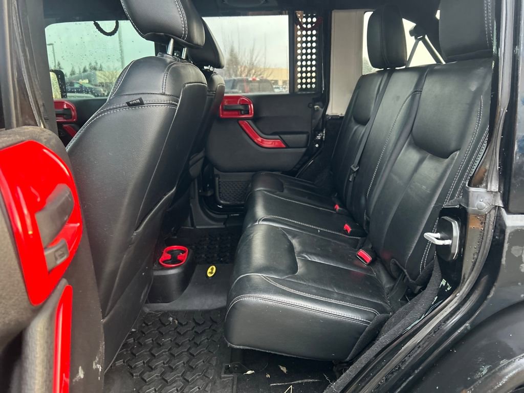 Used 2014 Jeep Wrangler Unlimited Rubicon w/ Dual Top Group image 8