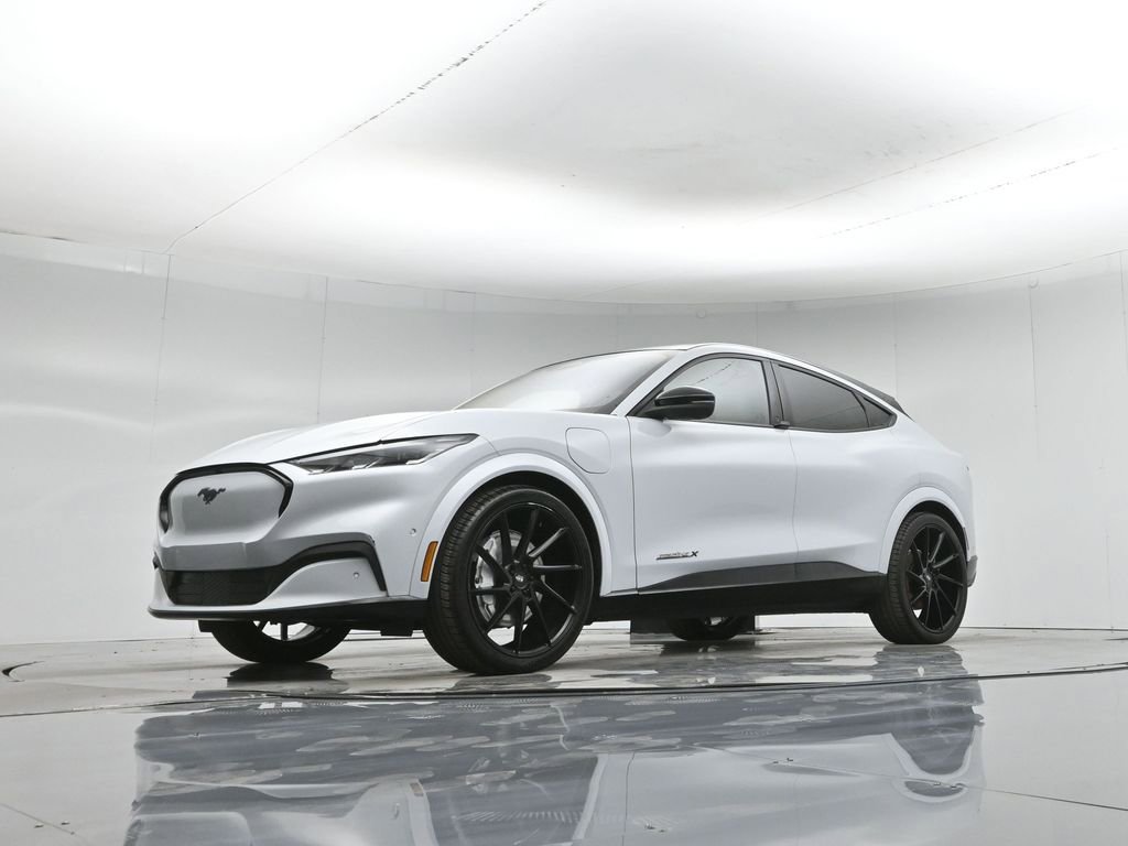 Used 2021 Ford Mustang Mach-E Premium image 45