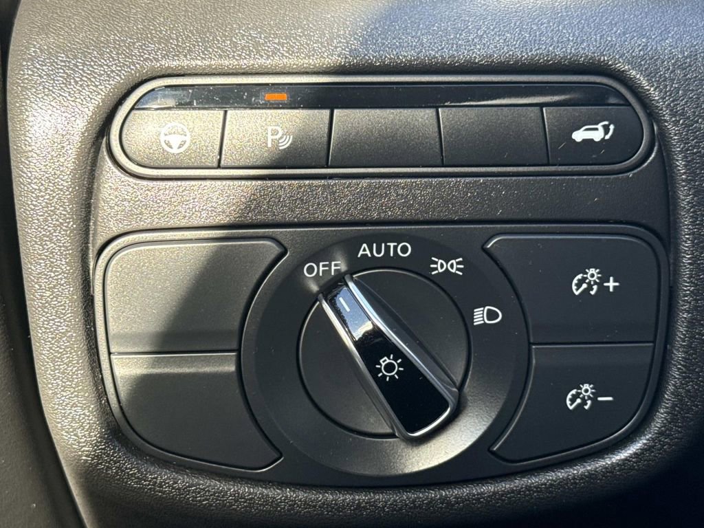 Used 2024 INFINITI QX50 Luxe image 13