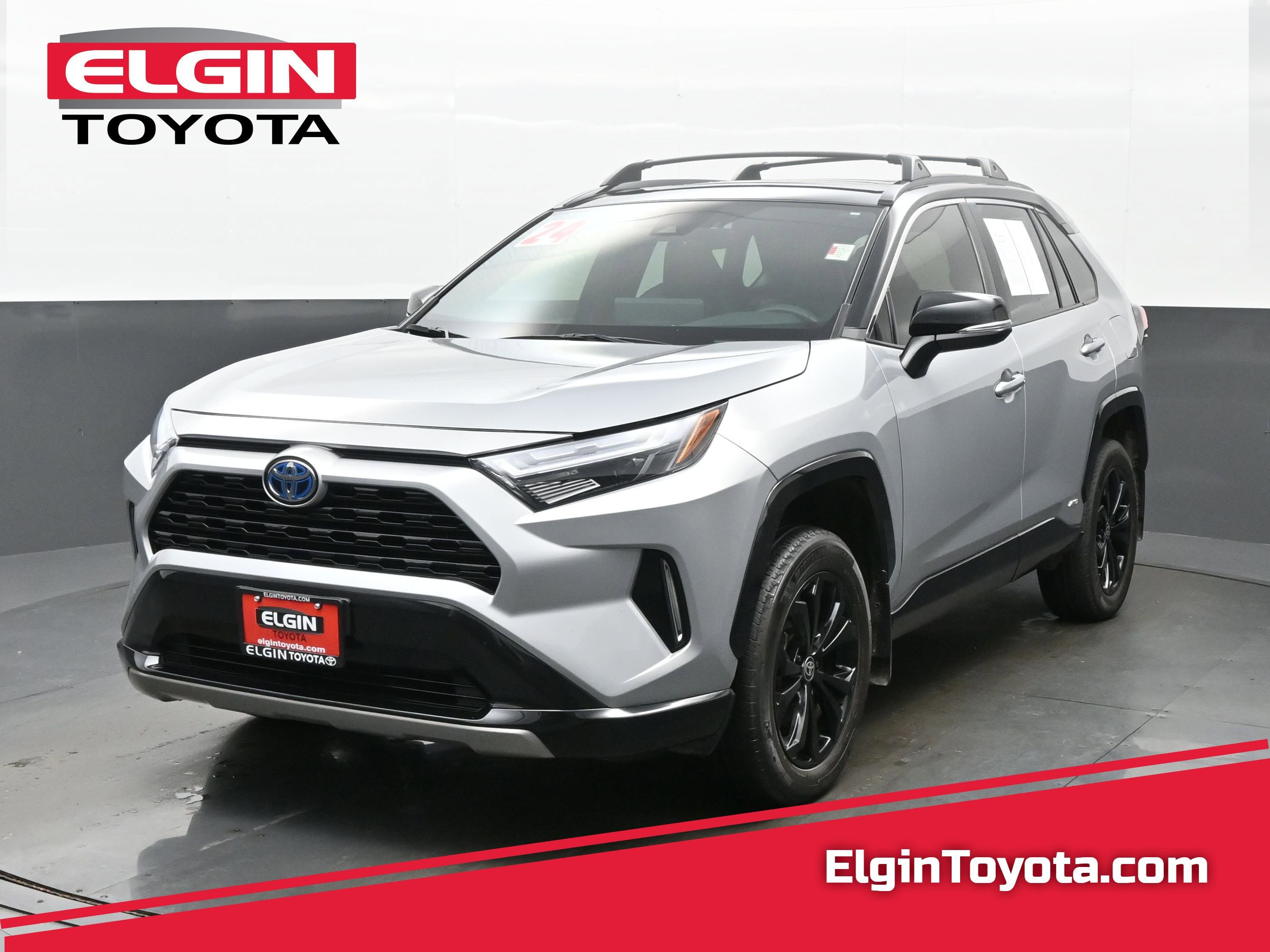 Used 2024 Toyota RAV4 XSE AWD/4WD image 1