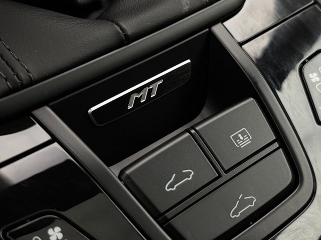 New 2026 Porsche 911 Carrera T image 33
