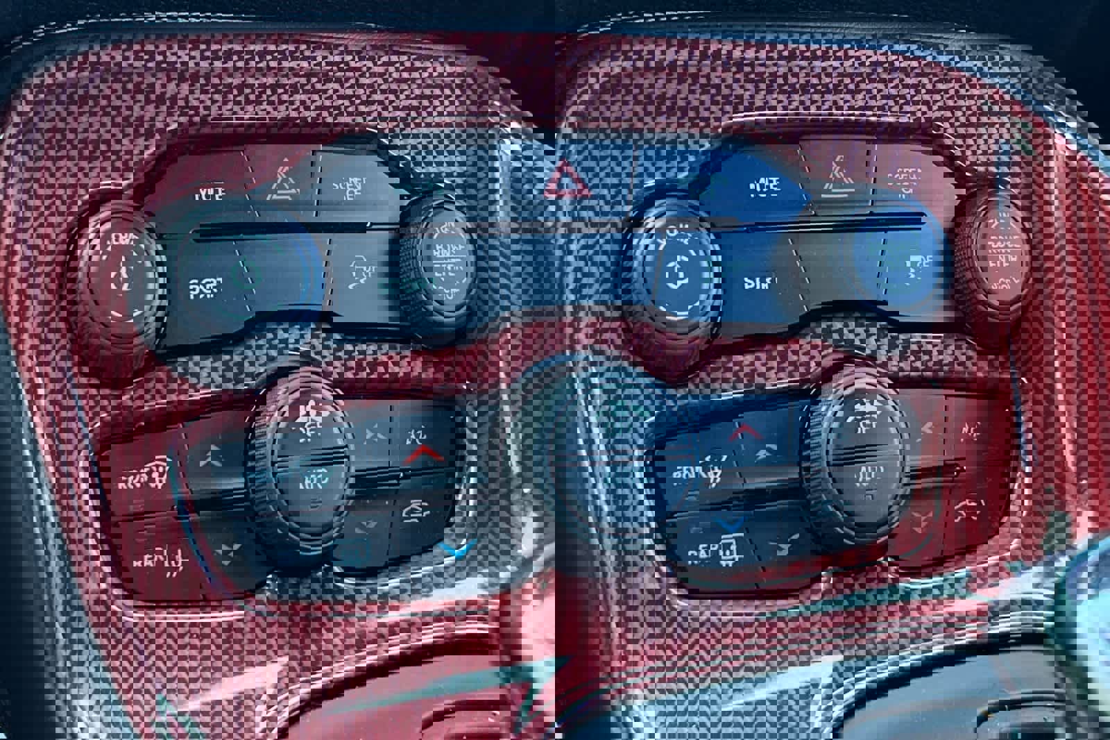 Used 2023 Dodge Challenger SXT w/ Blacktop Package image 20