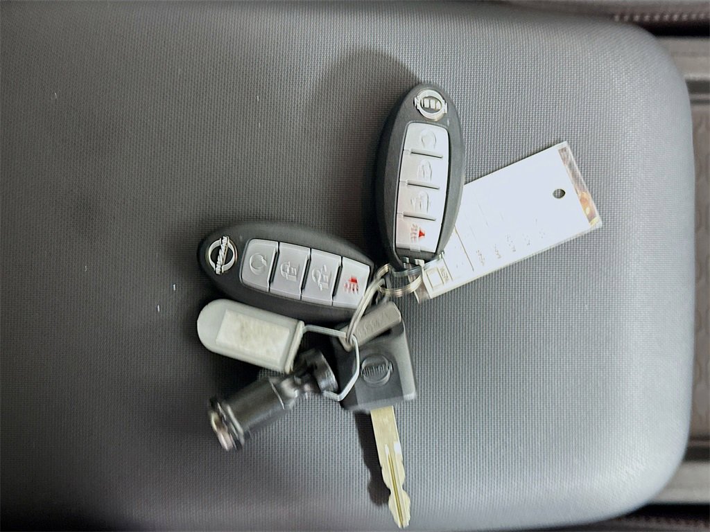 Used 2024 Nissan Frontier SV w/ SV Convenience Package image 35