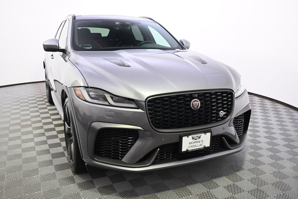 Used 2022 Jaguar F-PACE SVR AWD/4WD image 9