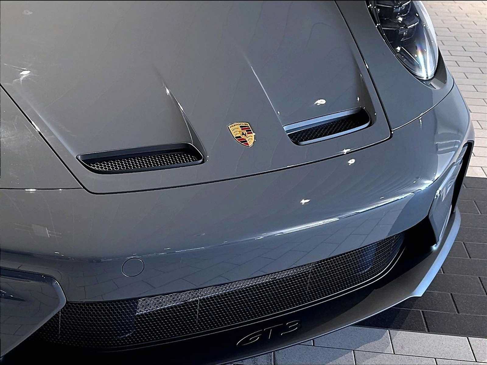 New 2026 Porsche 911 GT3 RWD image 28