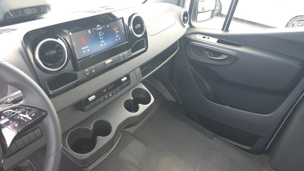 New 2026 Mercedes-Benz Sprinter 4500 image 21