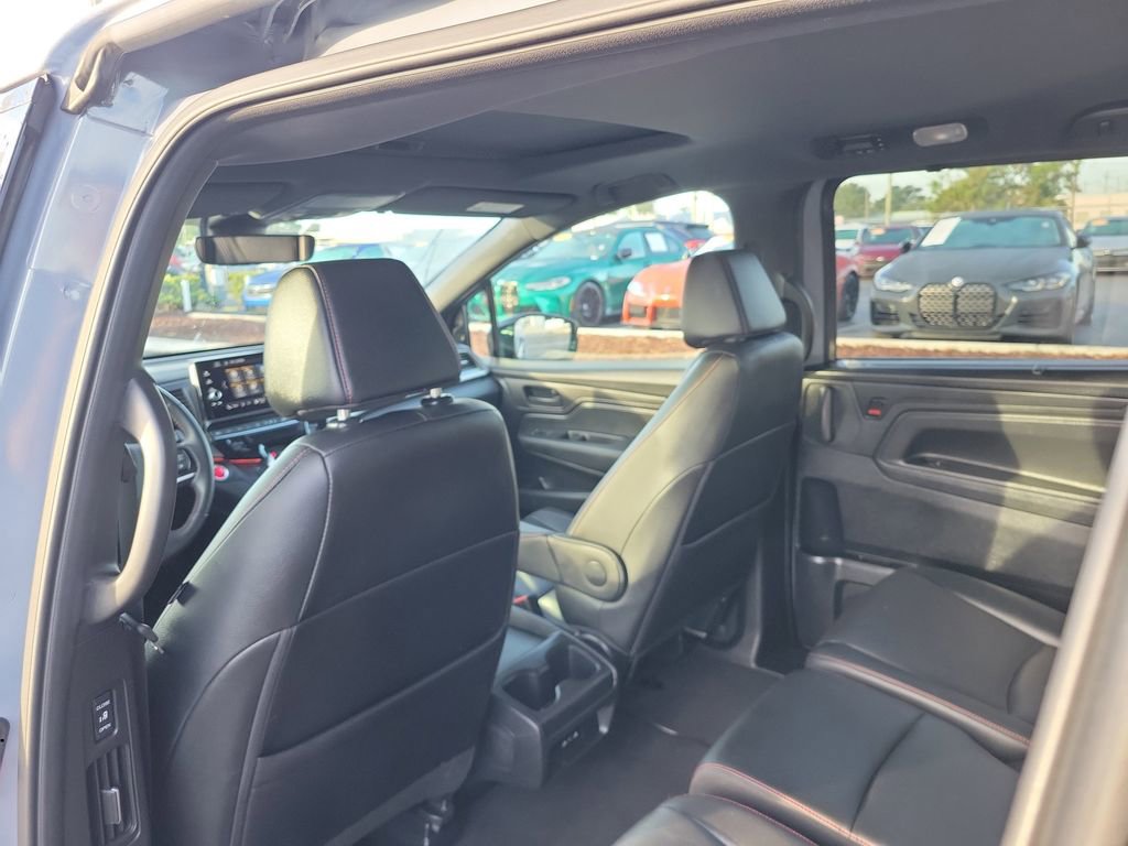 Used 2025 Honda Odyssey Sport-L image 9