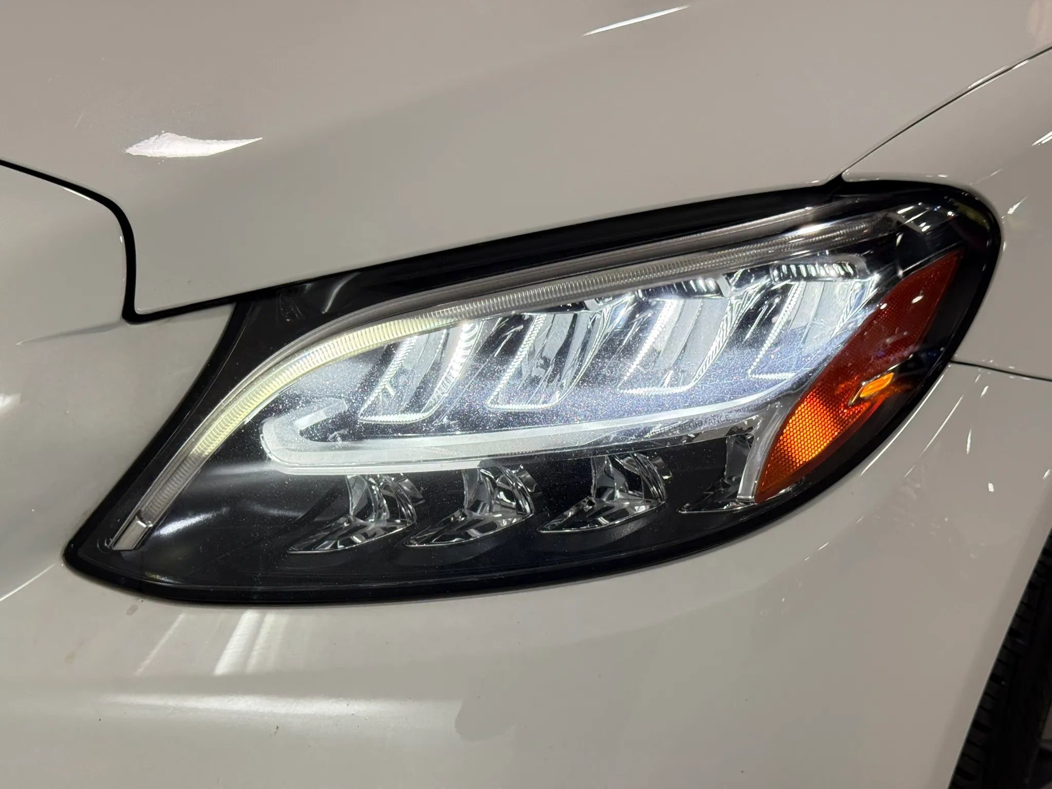 Used 2019 Mercedes-Benz C 300 4MATIC Sedan image 69