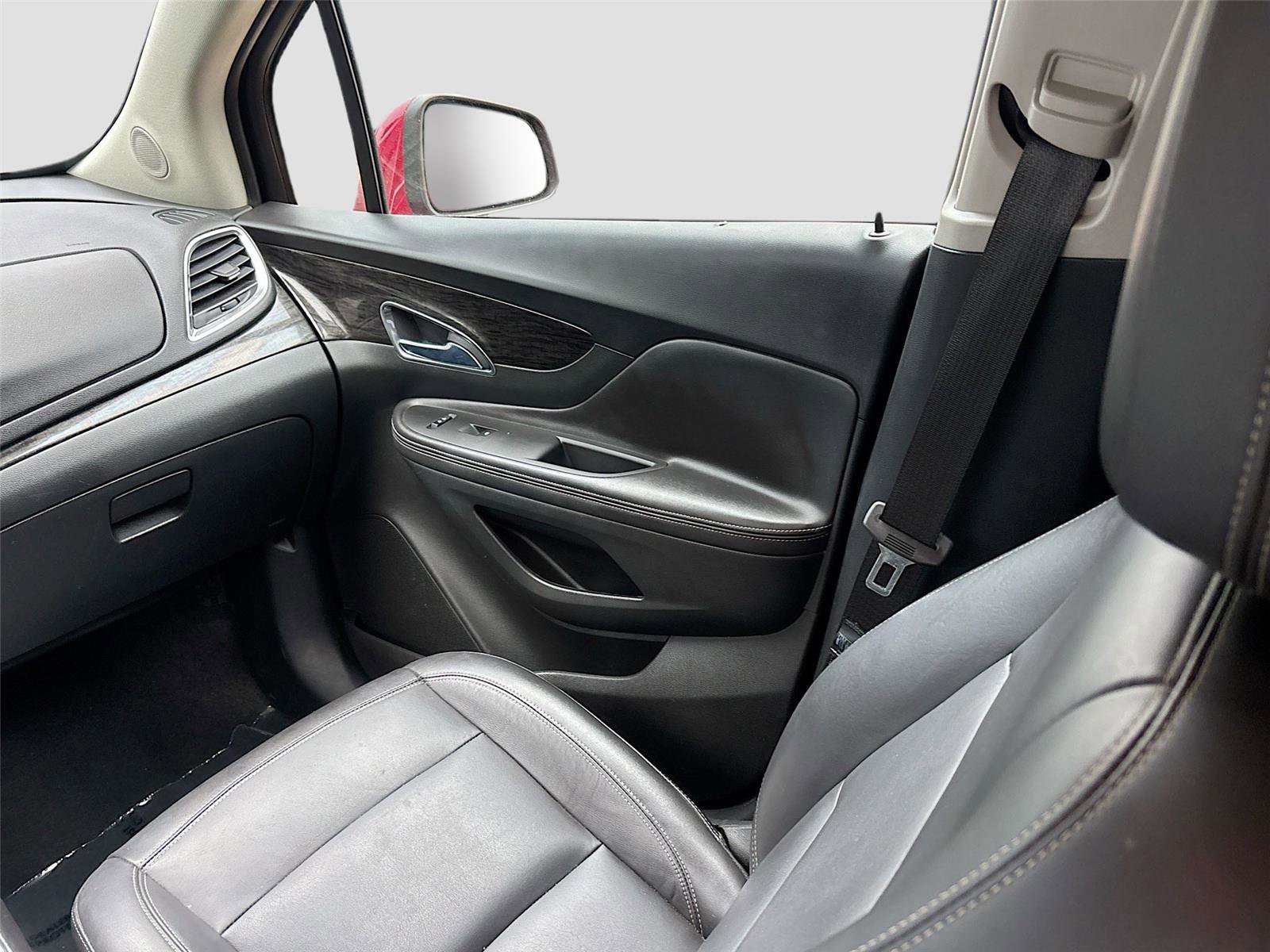 Used 2016 Buick Encore Leather FWD image 24