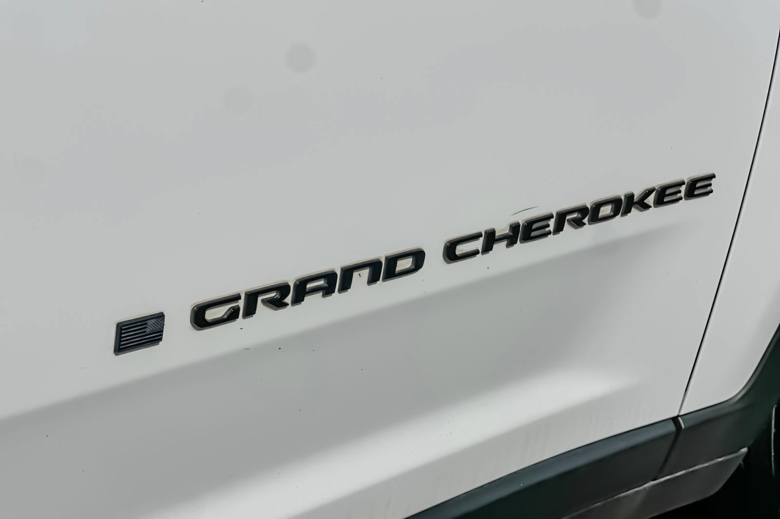 Used 2023 Jeep Grand Cherokee Altitude AWD/4WD image 36