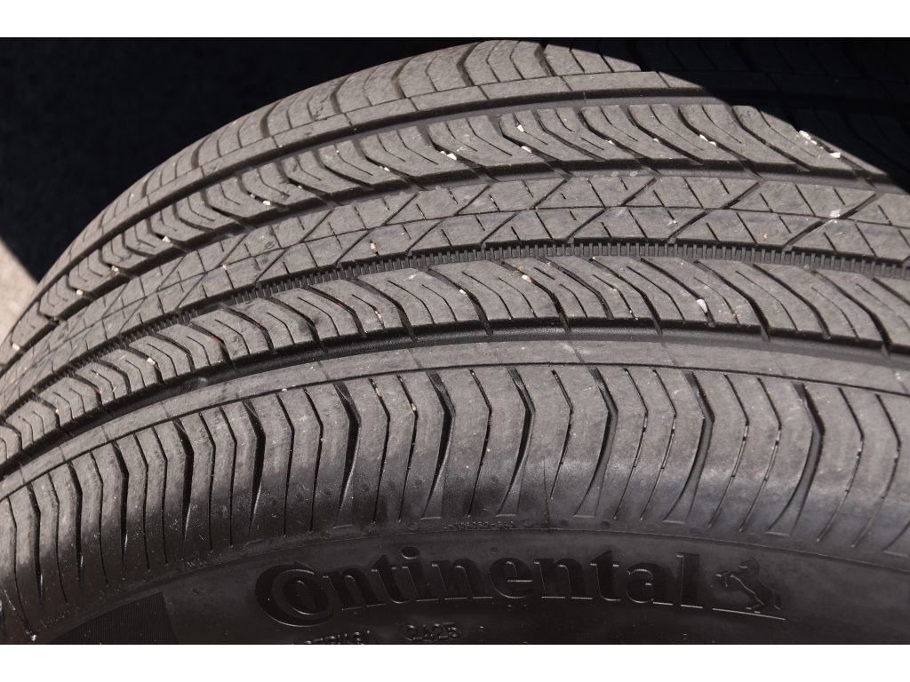 Used 2025 Acura ADX A-Spec AWD/4WD image 12