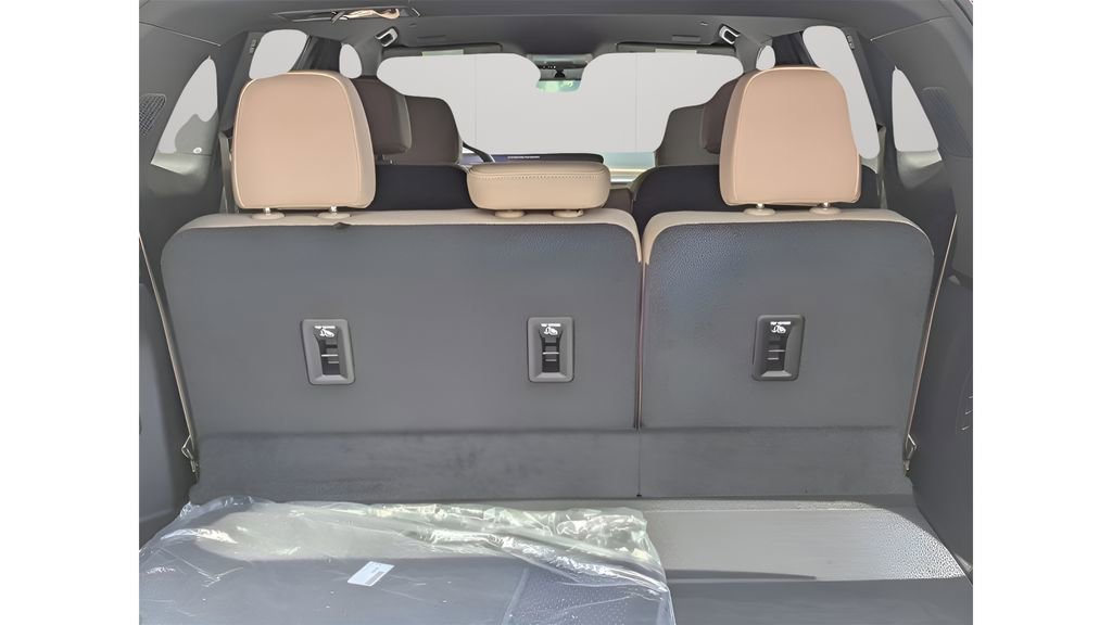 New 2026 Buick Enclave Preferred w/ Power Package image 9