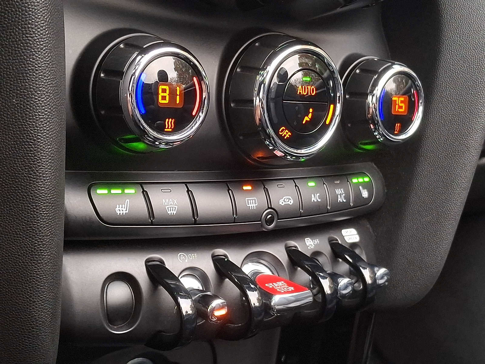 Used 2024 MINI Cooper S image 13