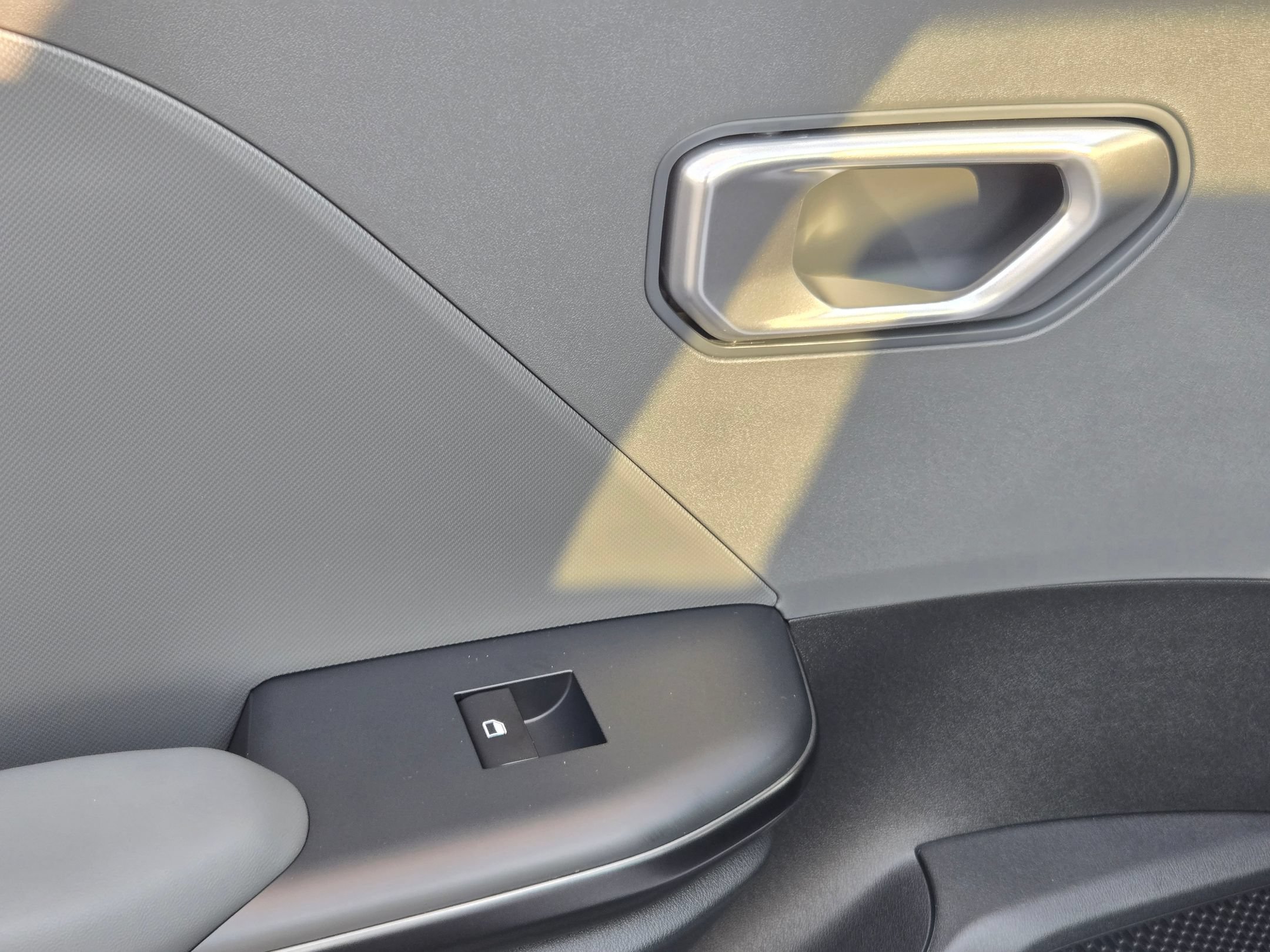 New 2026 Kia K4 FWD image 29