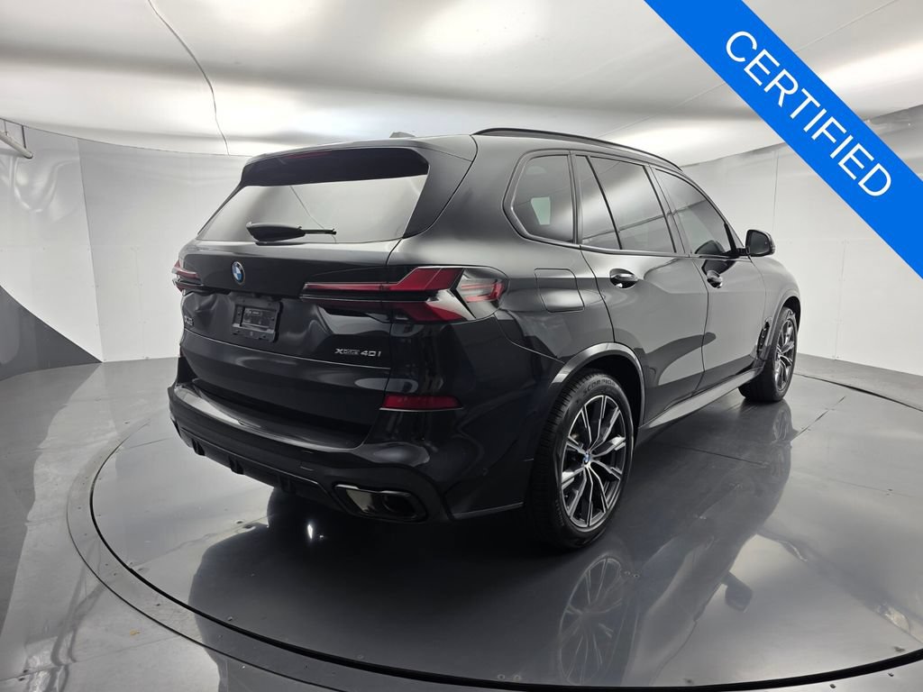 Certified 2024 BMW X5 xDrive40i w/ M Sport Package AWD/4WD image 4