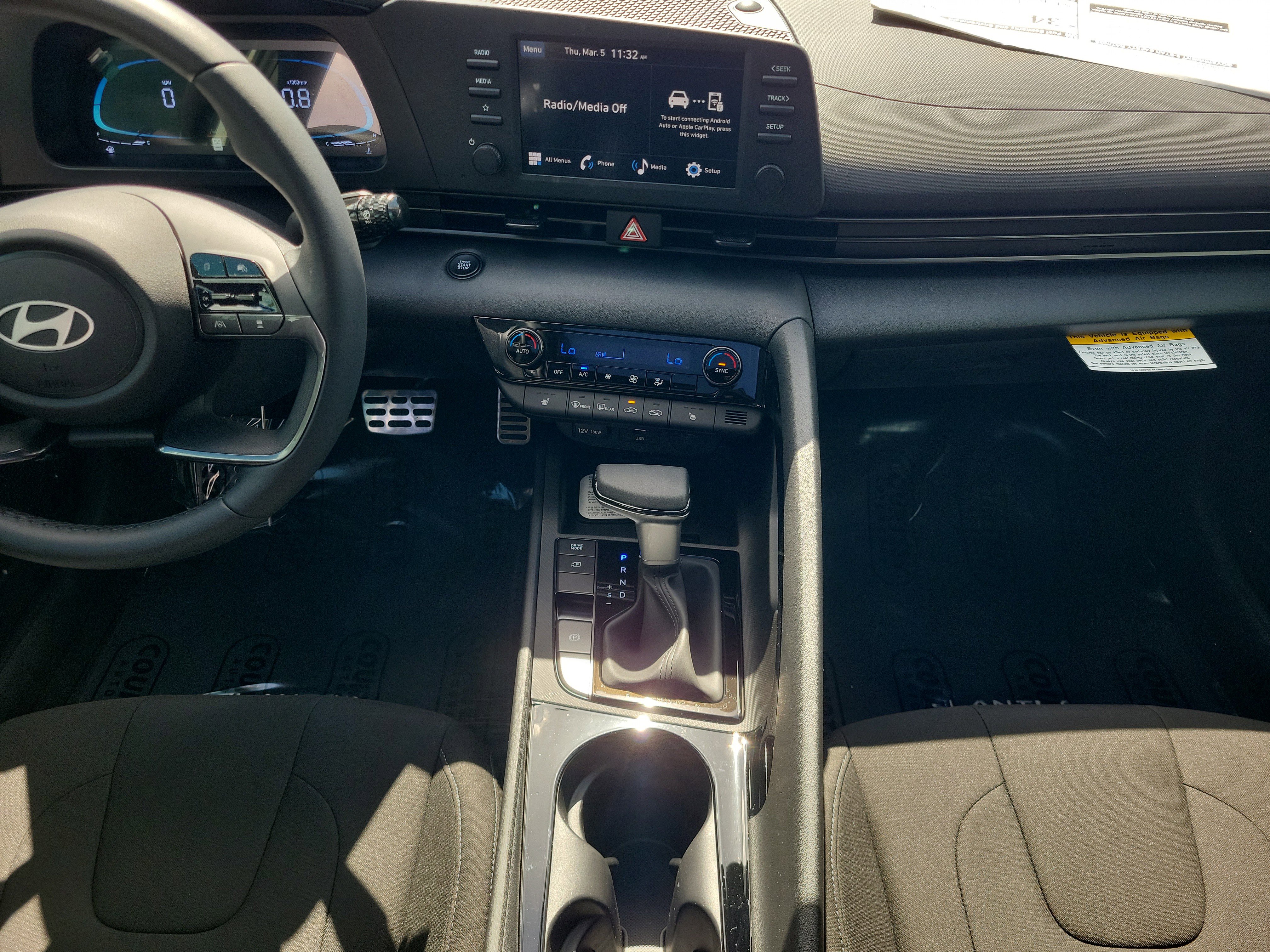 New 2026 Hyundai Elantra SEL Sport image 27