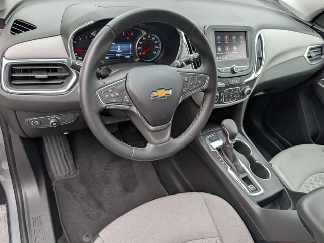 Used 2023 Chevrolet Equinox LT w/ Driver Convenience Package image 5