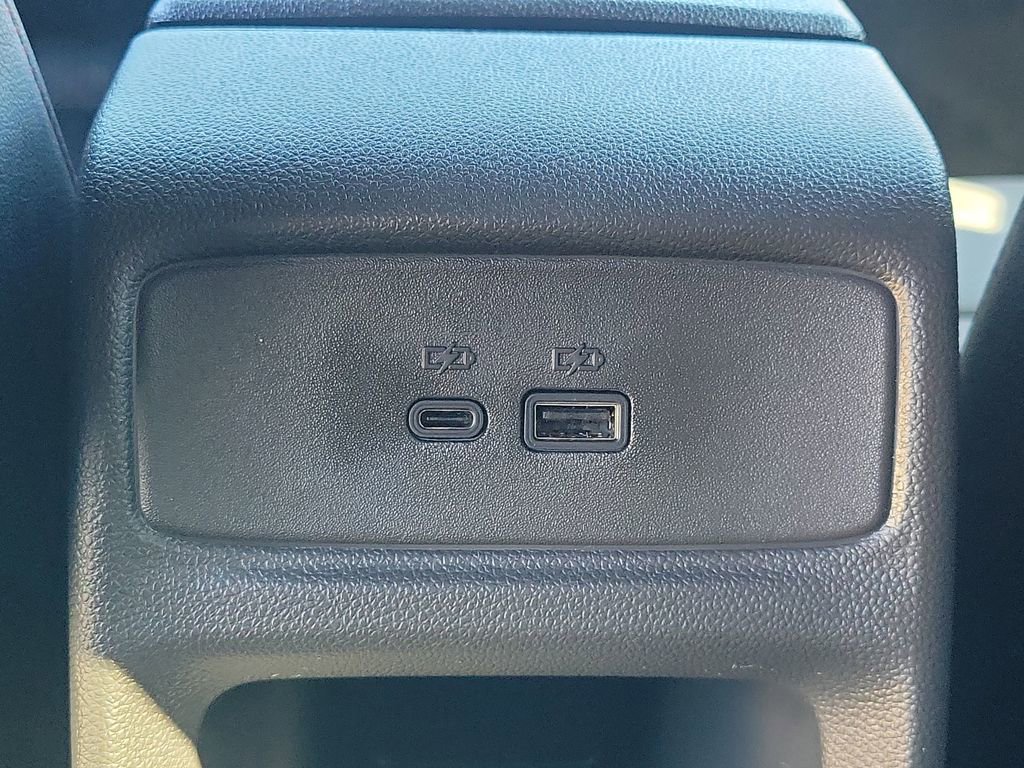 New 2026 Chevrolet Trax RS w/ Sunroof Package image 12