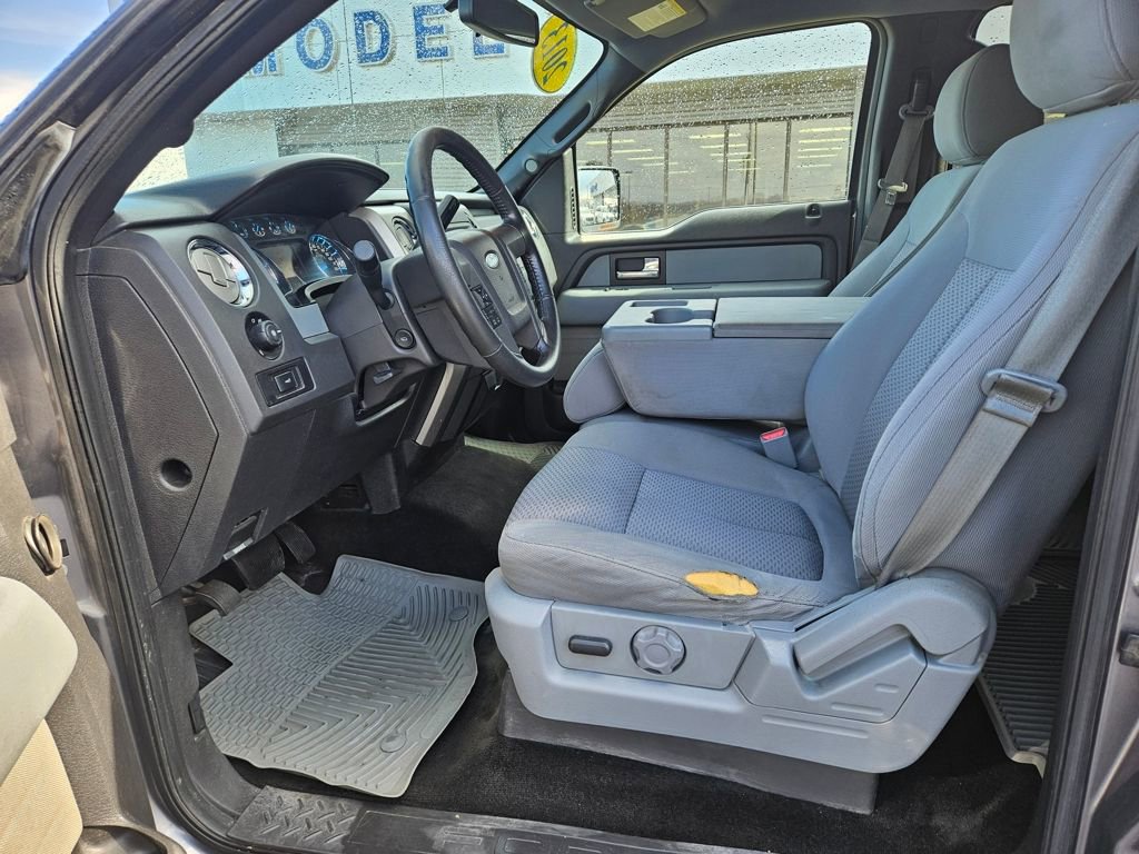 Used 2013 Ford F150 XLT w/ Luxury Equipment Group image 15