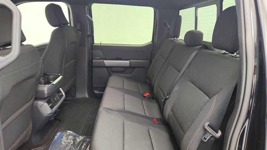Used 2025 Ford F150 XLT w/ Equipment Group 302A MID AWD/4WD image 20