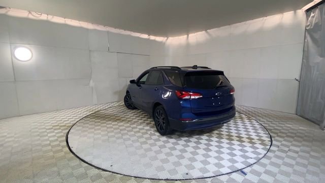 Used 2022 Chevrolet Equinox RS image 9