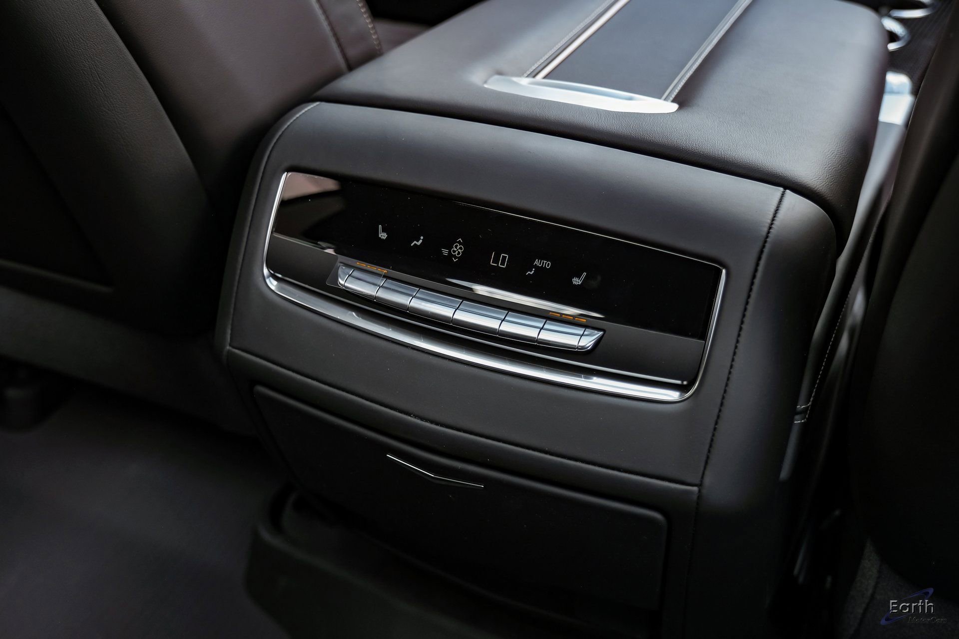 Used 2026 Cadillac Escalade V w/ LPO, Floor Liner Package image 81