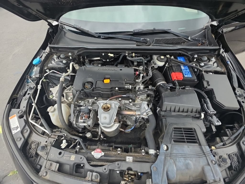 Used 2024 Honda Civic Sport image 11