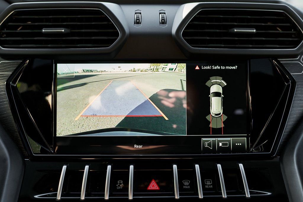 Used 2021 Lamborghini Urus image 76