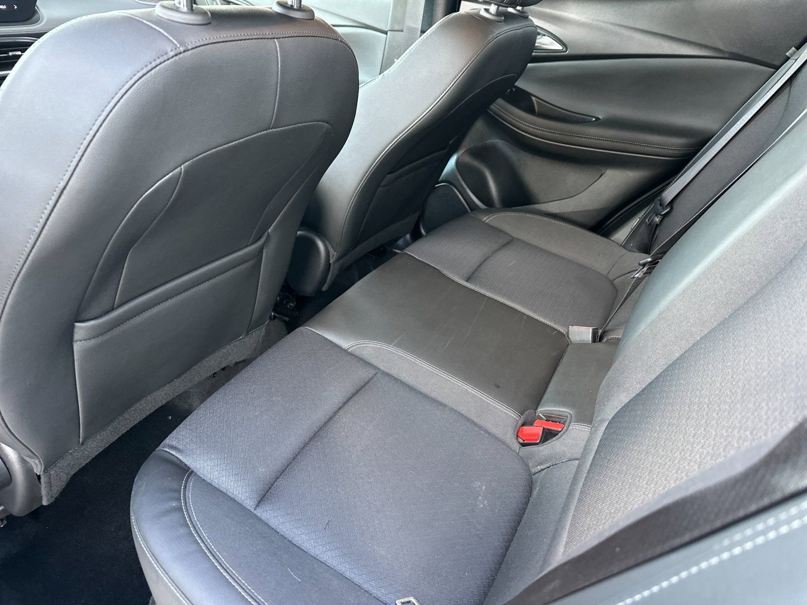 Used 2024 Buick Encore GX Preferred FWD image 11