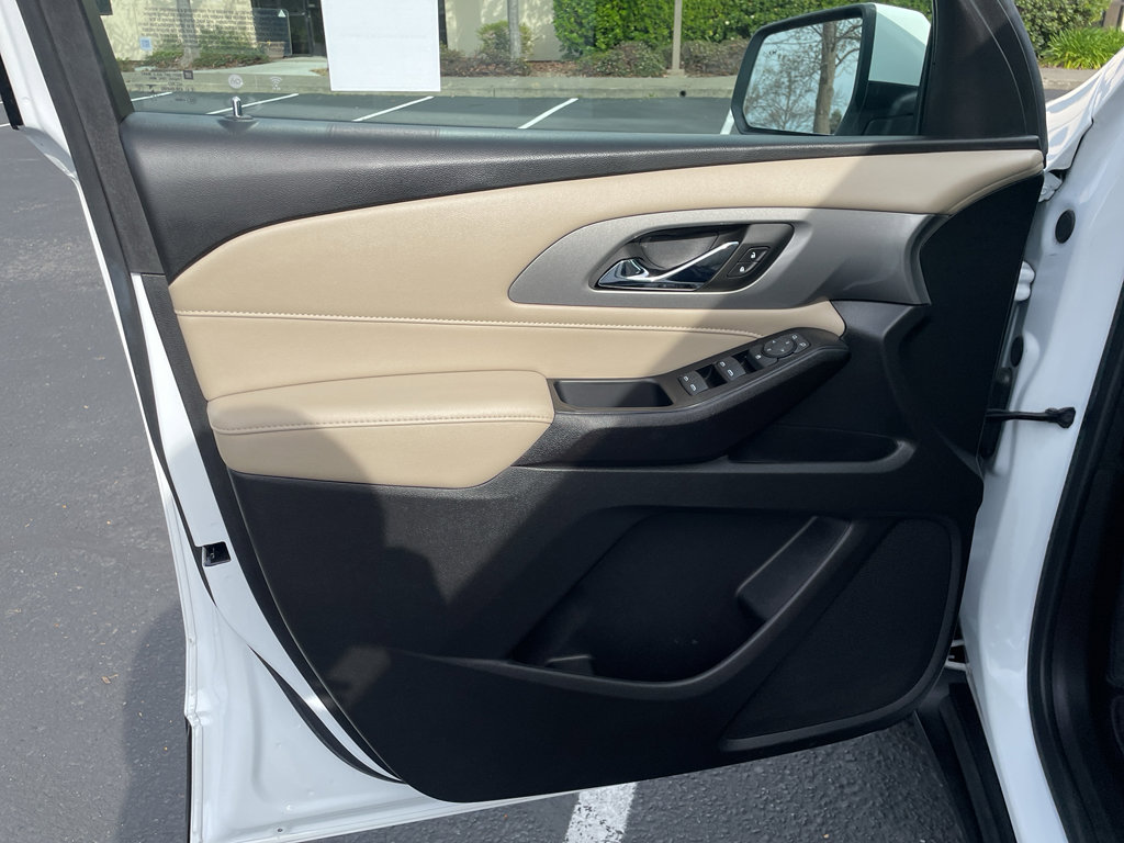 Used 2023 Chevrolet Traverse LS w/ Safety Package image 14